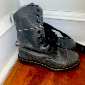 Dr Martens size 8 AIMILITA BOOTS